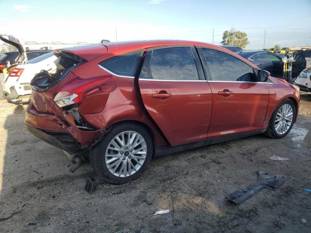 1FADP3N23JL326096 - 2018 FORD FOCUS TITANIUM RED photo 3