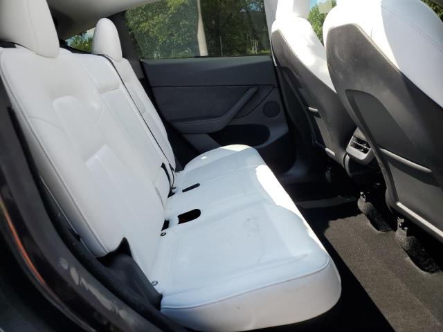 7SAYGDEE6RF131123 - 2024 TESLA MODEL Y Szary zdjęcie 10