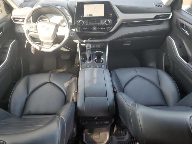 5TDKDRAHXPS000455 - 2023 TOYOTA HIGHLANDER L SILVER photo 8