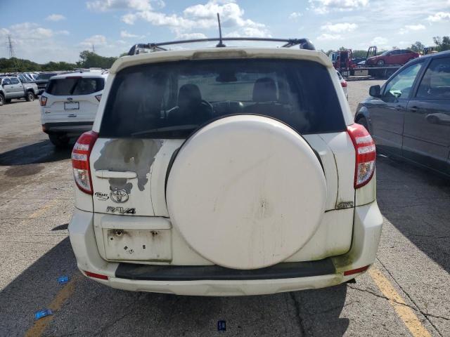 2T3BF4DV4BW146677 - 2011 TOYOTA RAV4 WHITE photo 6