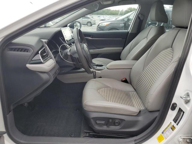 4T1G11AK5PU783994 - 2023 TOYOTA CAMRY SE NIGHT SHADE WHITE photo 7