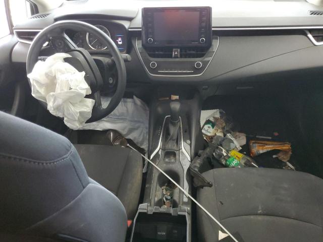 5YFEPMAE9NP334575 - 2022 TOYOTA COROLLA LE WHITE photo 8