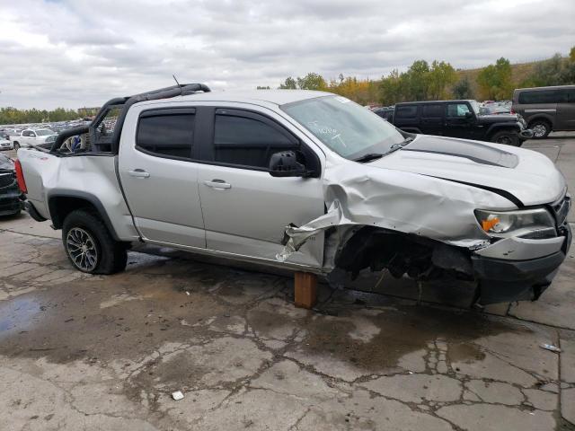 1GCGTEEN2K1194843 - 2019 CHEVROLET COLORADO ZR2 SILVER photo 4