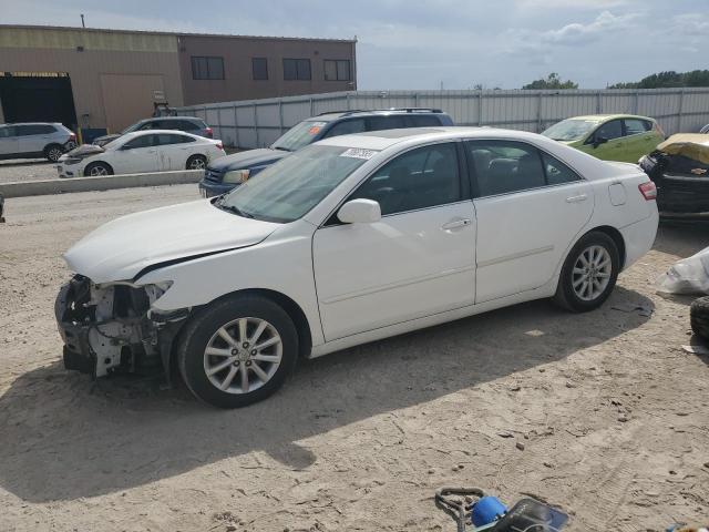 2011 TOYOTA CAMRY SE, 