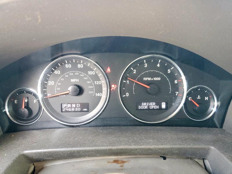 1J8HG48K38C140848 - 2008 JEEP COMMANDER SPORT Қара фото 9