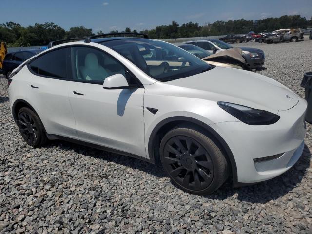 7SAYGDEE4PF863019 - 2023 TESLA MODEL Y Білий фото 4