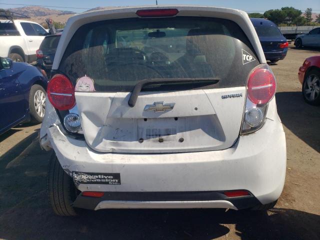 KL8CD6S98FC720646 - 2015 CHEVROLET SPARK 1LT WHITE photo 6