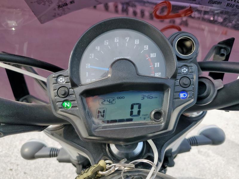 JKAENEC15NDA04535 - 2022 KAWASAKI EN650 C BLACK photo 7