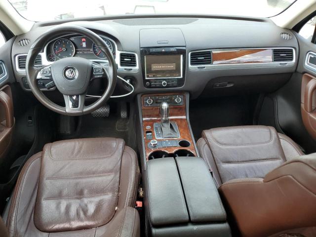 WVGEF9BP6CD010902 - 2012 VOLKSWAGEN TOUAREG V6 白色 照片 8