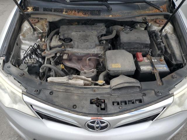 4T1BF1FK2DU256351 - 2013 TOYOTA CAMRY L 银色 照片 11