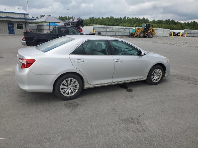 4T1BF1FK2DU256351 - 2013 TOYOTA CAMRY L 银色 照片 3