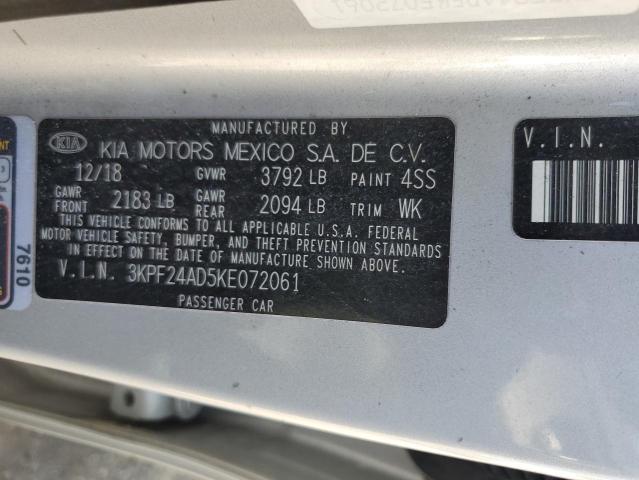 3KPF24AD5KE072061 - 2019 KIA FORTE FE ვერცხლისფერი ფოტო 12