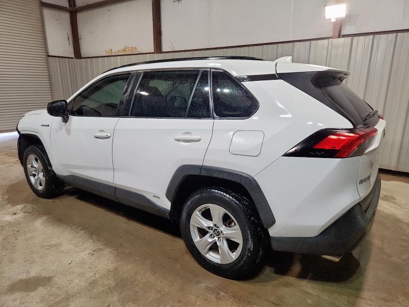 4T3L6RFV0MU007521 - 2021 TOYOTA RAV4 LE WHITE photo 2