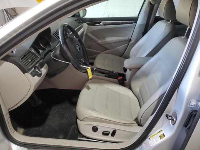1VWGT7A35HC009923 - 2017 VOLKSWAGEN PASSAT SE SILVER photo 7