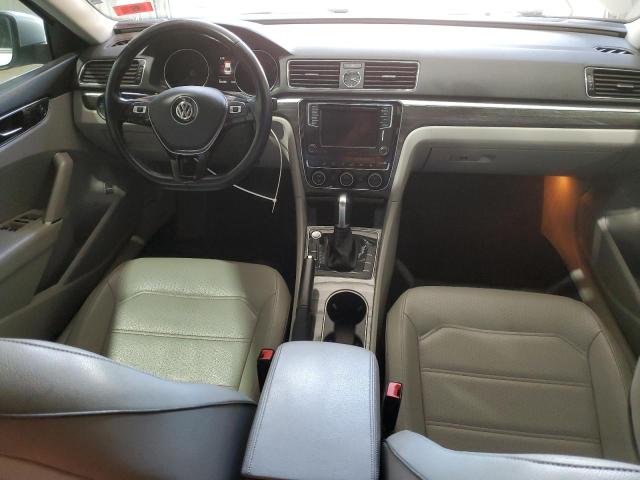 1VWGT7A35HC009923 - 2017 VOLKSWAGEN PASSAT SE SILVER photo 8