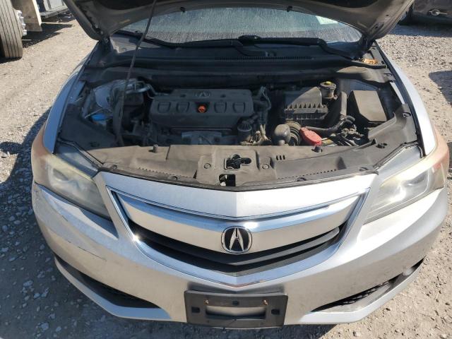 19VDE1F76DE003133 - 2013 ACURA ILX 20 TECH SILVER photo 11