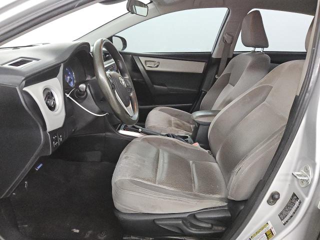 5YFBURHEXJP839372 - 2018 TOYOTA COROLLA L WHITE photo 7