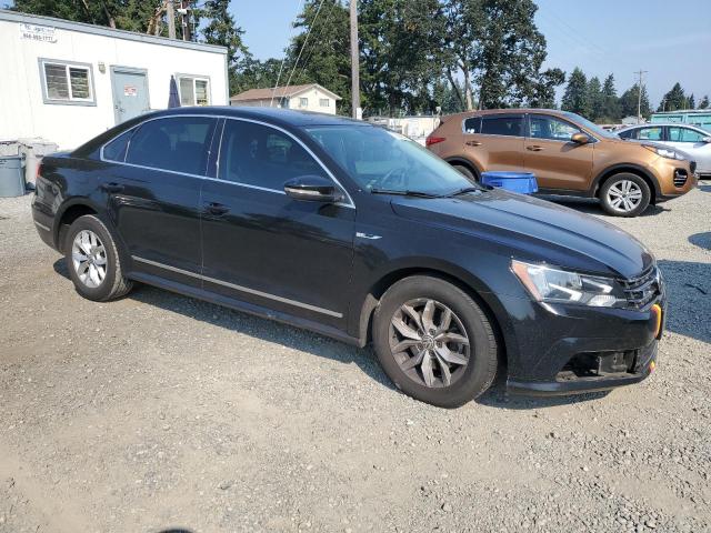 1VWAT7A34GC058423 - 2016 VOLKSWAGEN PASSAT S Սև լուսանկար 4