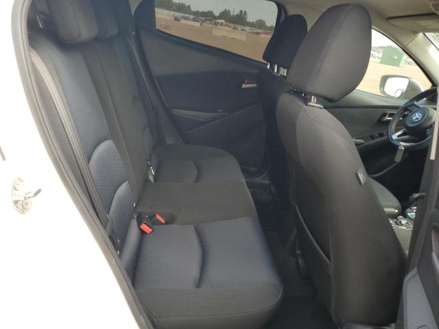 3MYDLBYV5KY526400 - 2019 TOYOTA YARIS L WHITE photo 10