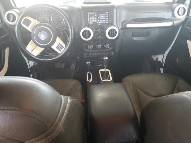 1C4BJWEG8GL274232 - 2016 JEEP WRANGLER U SAHARA WHITE photo 8