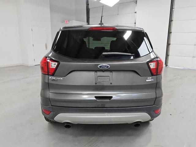 1FMCU9GD2KUA01012 - 2019 FORD ESCAPE SE Серый фото 6