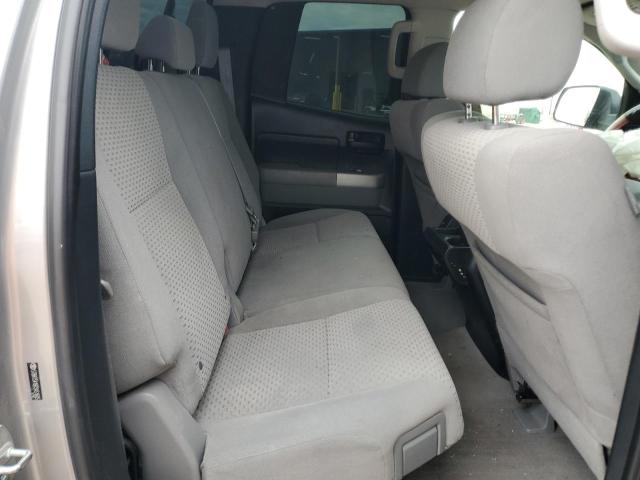 5TBRT54197S451605 - 2007 TOYOTA TUNDRA DOUBLE CAB SR5 SILVER photo 10