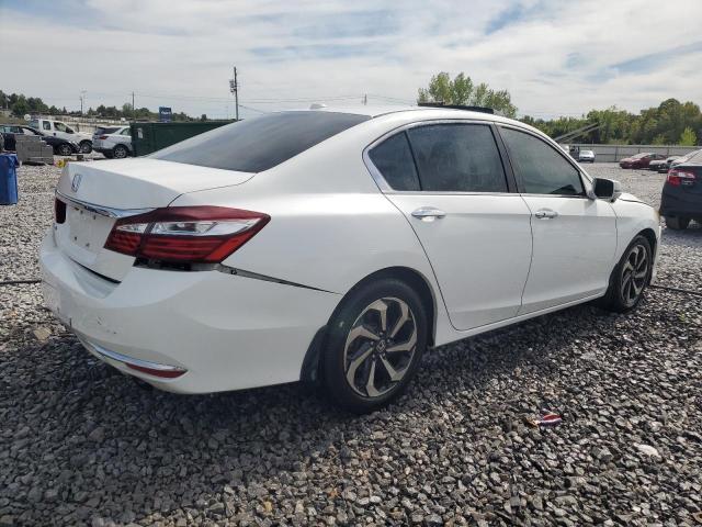 1HGCR2F74HA064732 - 2017 HONDA ACCORD EX WHITE photo 3