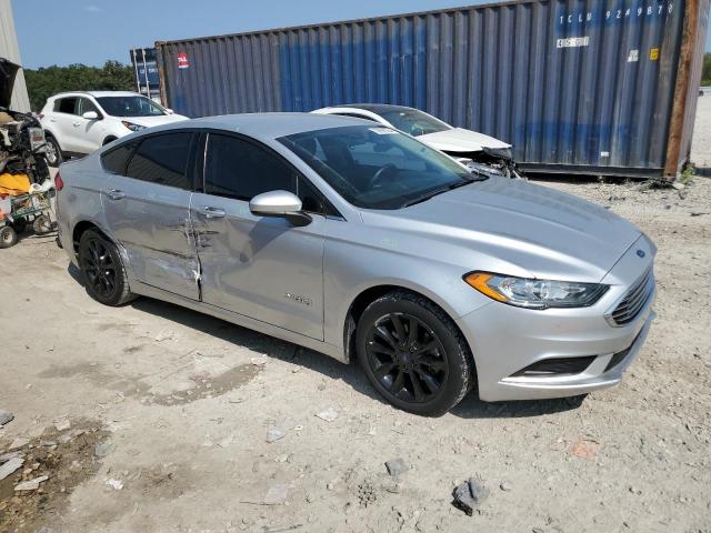 3FA6P0LU8HR382364 - 2017 FORD FUSION SE HYBRID SILVER photo 4