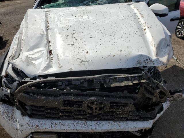 3TYLB5JN6RT012716 - 2024 TOYOTA TACOMA DOUBLE CAB Weiß Foto 11