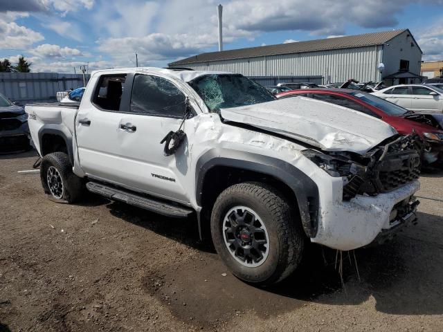 3TYLB5JN6RT012716 - 2024 TOYOTA TACOMA DOUBLE CAB Weiß Foto 4