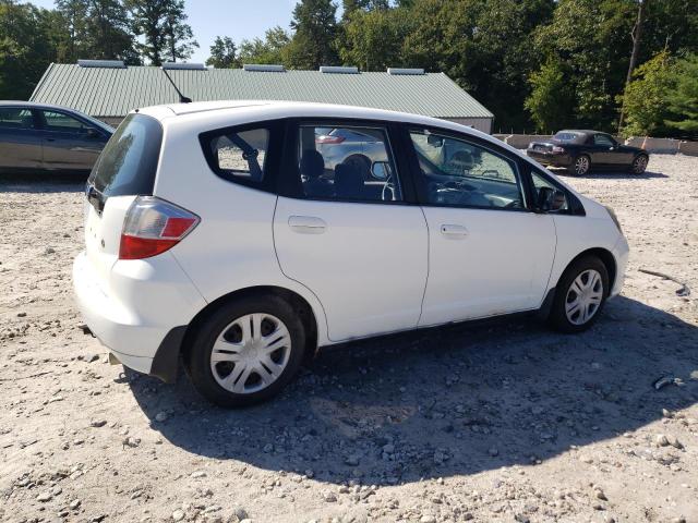 JHMGE87259S062841 - 2009 HONDA FIT WHITE photo 3