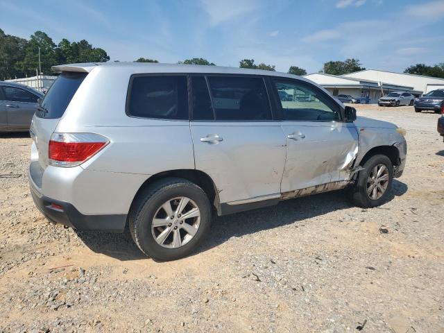 5TDBK3EHXDS208165 - 2013 TOYOTA HIGHLANDER BASE Silber Foto 3