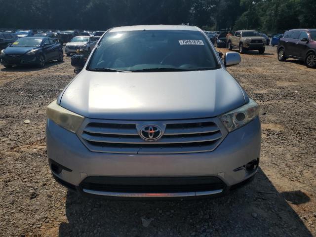 5TDBK3EHXDS208165 - 2013 TOYOTA HIGHLANDER BASE Silber Foto 5