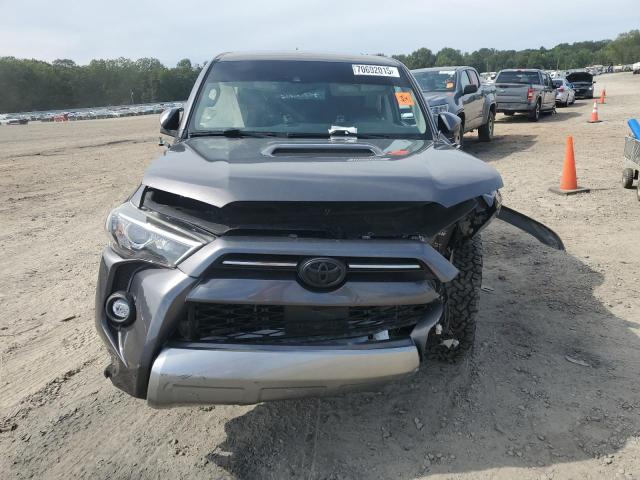 JTEPU5JR1M5927395 - 2021 TOYOTA 4RUNNER SR5/SR5 PREMIUM 灰色 照片 5