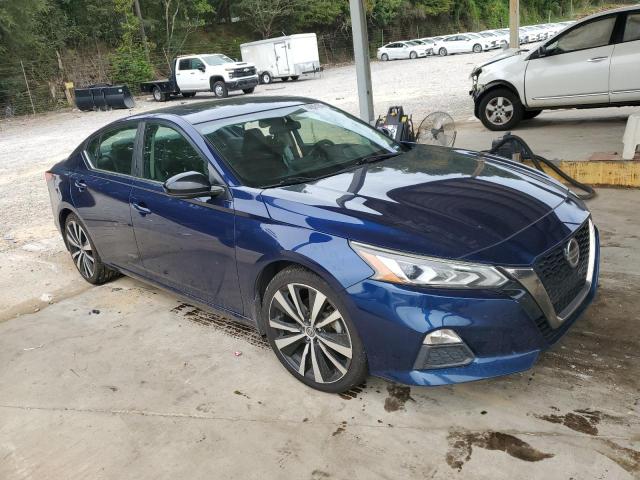 1N4BL4CV3KC134071 - 2019 NISSAN ALTIMA SR BLUE photo 4