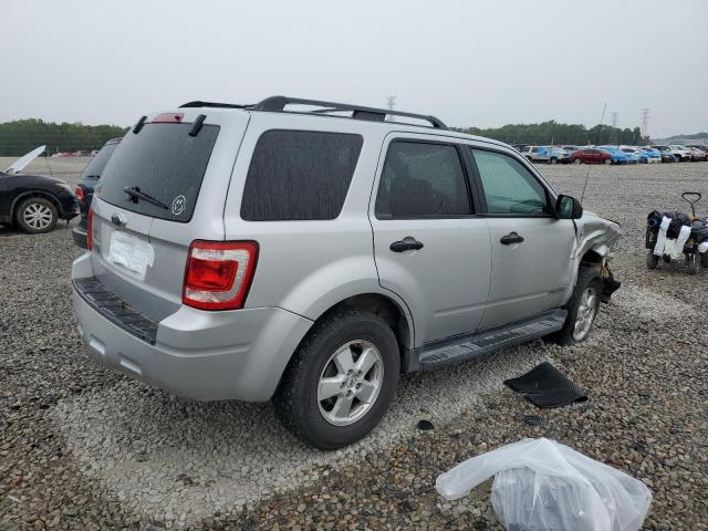 1FMCU03128KB03101 - 2008 FORD ESCAPE XLT SILVER photo 3