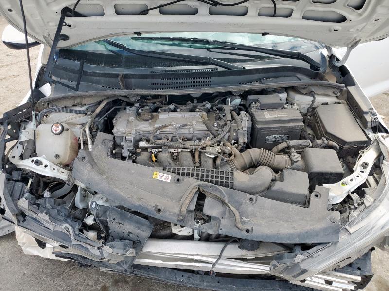 5YFEPMAE9MP224611 - 2021 TOYOTA COROLLA LE WHITE photo 11