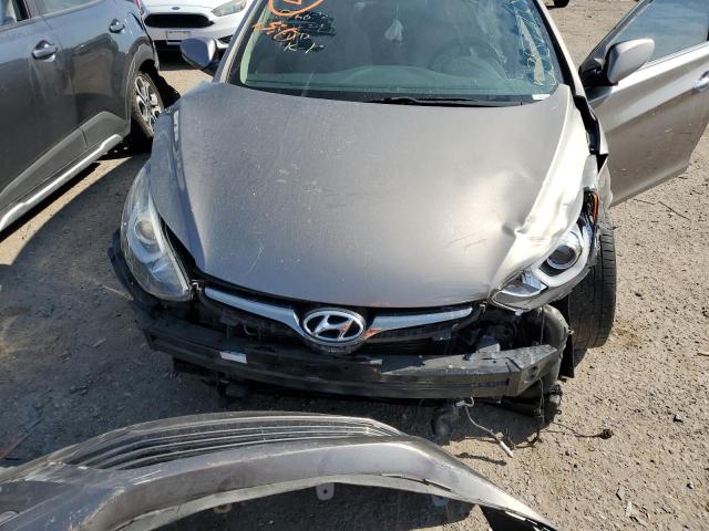 5NPDH4AEXEH535620 - 2014 HYUNDAI ELANTRA SE SILVER photo 11