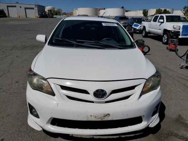 2T1BU4EE9DC110095 - 2013 TOYOTA COROLLA BASE Սպիտակ լուսանկար 5