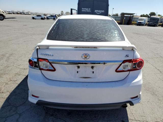 2T1BU4EE9DC110095 - 2013 TOYOTA COROLLA BASE Սպիտակ լուսանկար 6