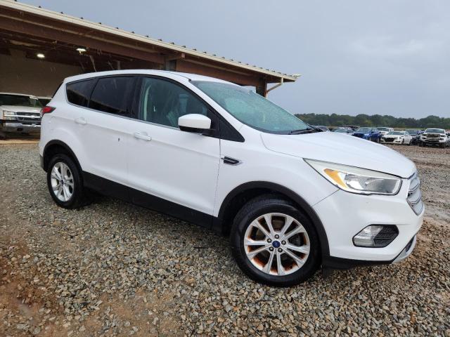 1FMCU9GD6HUB37216 - 2017 FORD ESCAPE SE WHITE photo 4