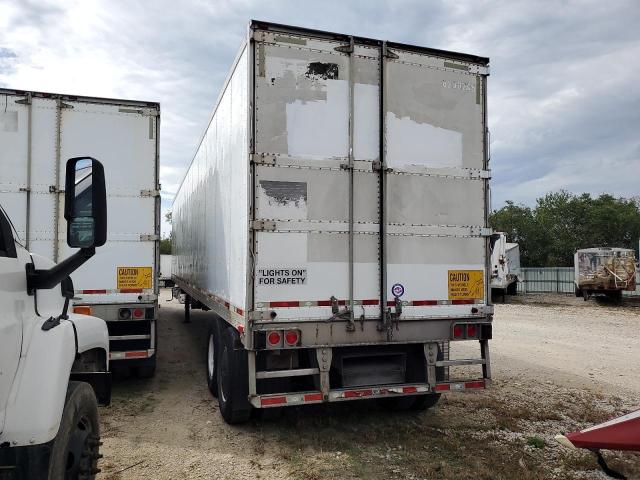 1UYVS2480CU463542 - 2012 UTILITY VS2RA WHITE photo 3