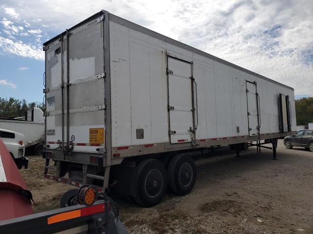 1UYVS2480CU463542 - 2012 UTILITY VS2RA WHITE photo 4