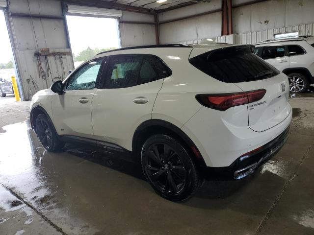 LRBFZPE4XRD052468 - 2024 BUICK ENVISION ESSENCE WHITE photo 2