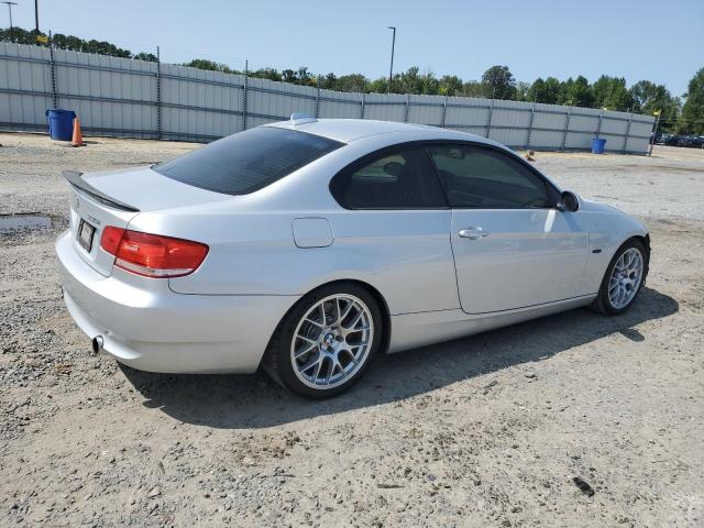 WBAWB73588P039424 - 2008 BMW 335 I SILVER photo 3