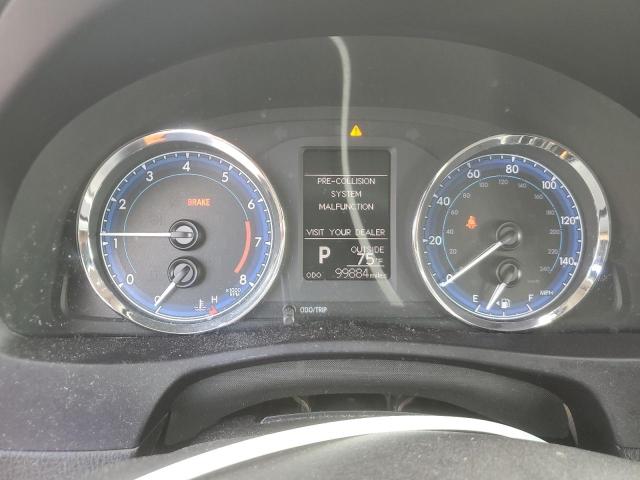 5YFBURHE6JP816140 - 2018 TOYOTA COROLLA L WHITE photo 9