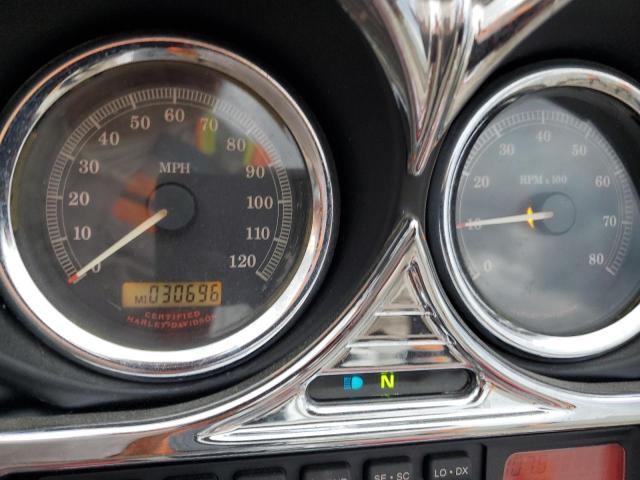 1HD1FCW1X5Y667279 - 2005 HARLEY-DAVIDSON FLHTCUI ორფეროვანი ფოტო 8