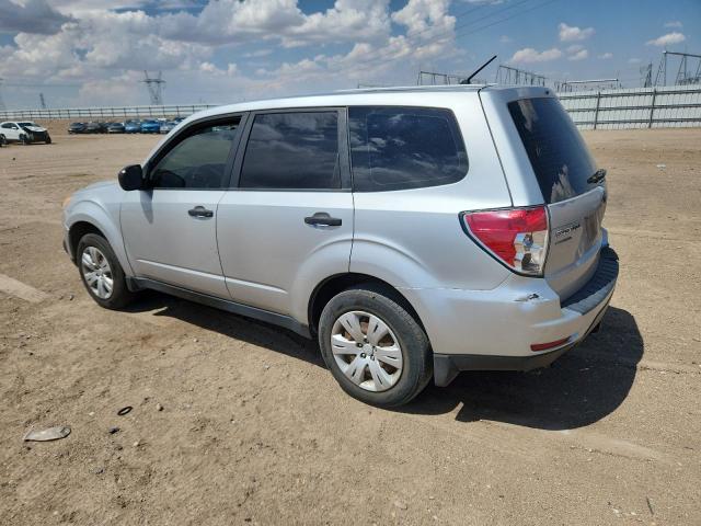 JF2SH6AC7AH726150 - 2010 SUBARU FORESTER 2.5X Gümüş foto 2