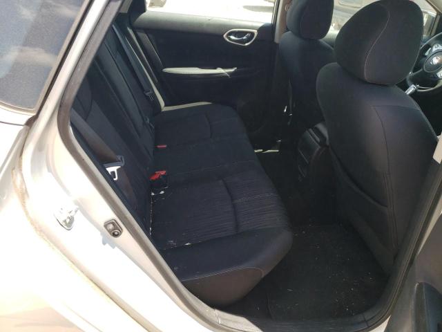 3N1AB7AP2JL639085 - 2018 NISSAN SENTRA S SILVER photo 10