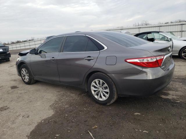 4T1BF1FK7HU751327 - 2017 TOYOTA CAMRY LE GRAY photo 2